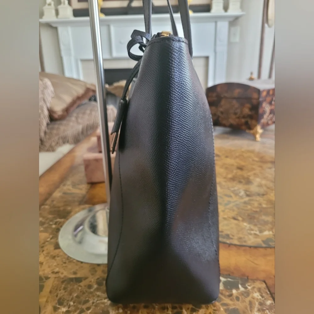 Michael Kors Black Tote Bag - Picture 3 of 8